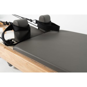 Foldable Pilates Reformer Viking